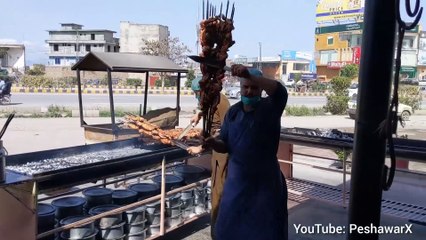 Badami Chicken Recipe - Zaiqa Restaurant, Peshawar Street Food Pk - Almond Chicken - Badami Murgh