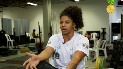 Destaque no levantamento de peso, Laura Amaro ressalta a importância do cuidado com a saúde mental