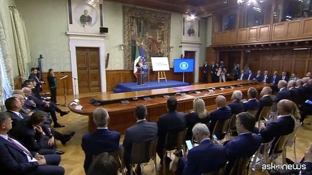 Governo firma Patto anti-inflazione per calmierare i prezzi