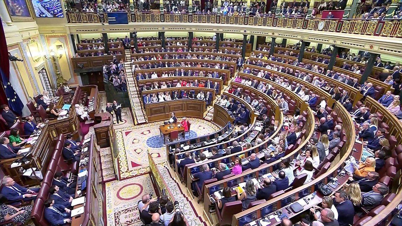 PSOE y PSC advierten a Junts y ERC de que con referéndum "no hay avance posible"