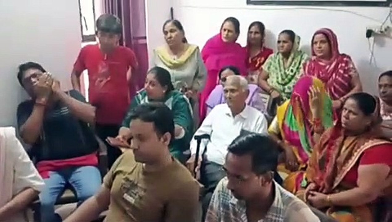 जैन संत से मारपीट, विघ्न-विनाशक की मूर्ति तोडऩे पर टकराव