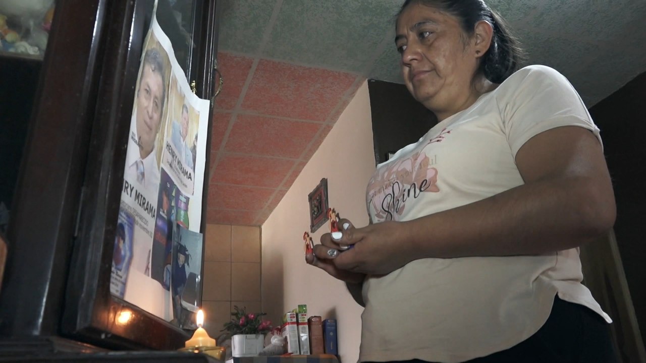 Ecuatorianos se van