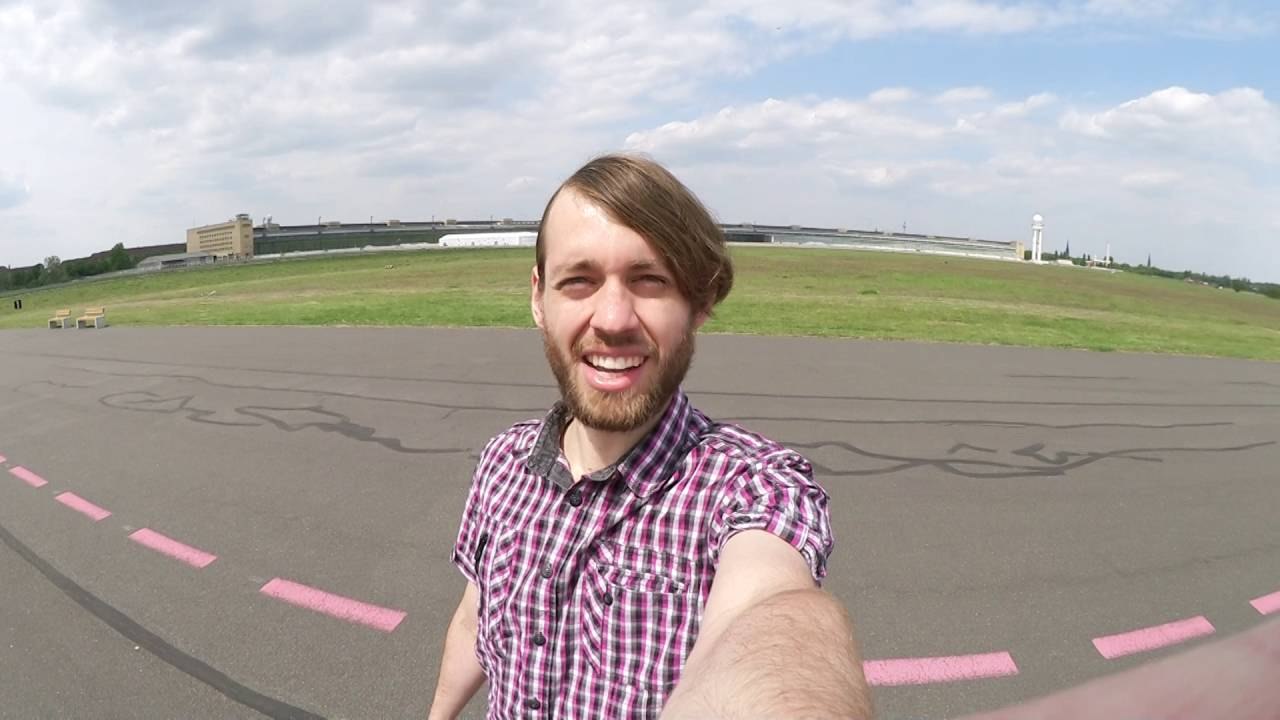 Das Tempelhofer Feld (mein Lieblingsort zum Joggen) #German