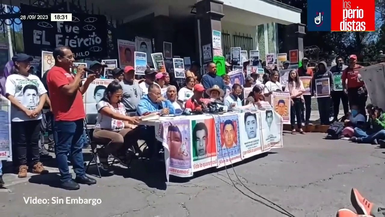 #EnVivo | #LosPeriodistas | Padres de los 43 exigen: juicio a Peña | ¿Por qué Izquierda? (2)