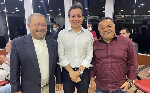 Jornalistas e palestrantes chegam a Cajazeiras para 1ª edição do API INOVA, que terá casa cheia