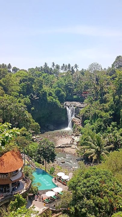 Tegenungan Waterfall