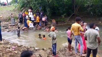 Download Video: Bappa's farewell ceremony begins