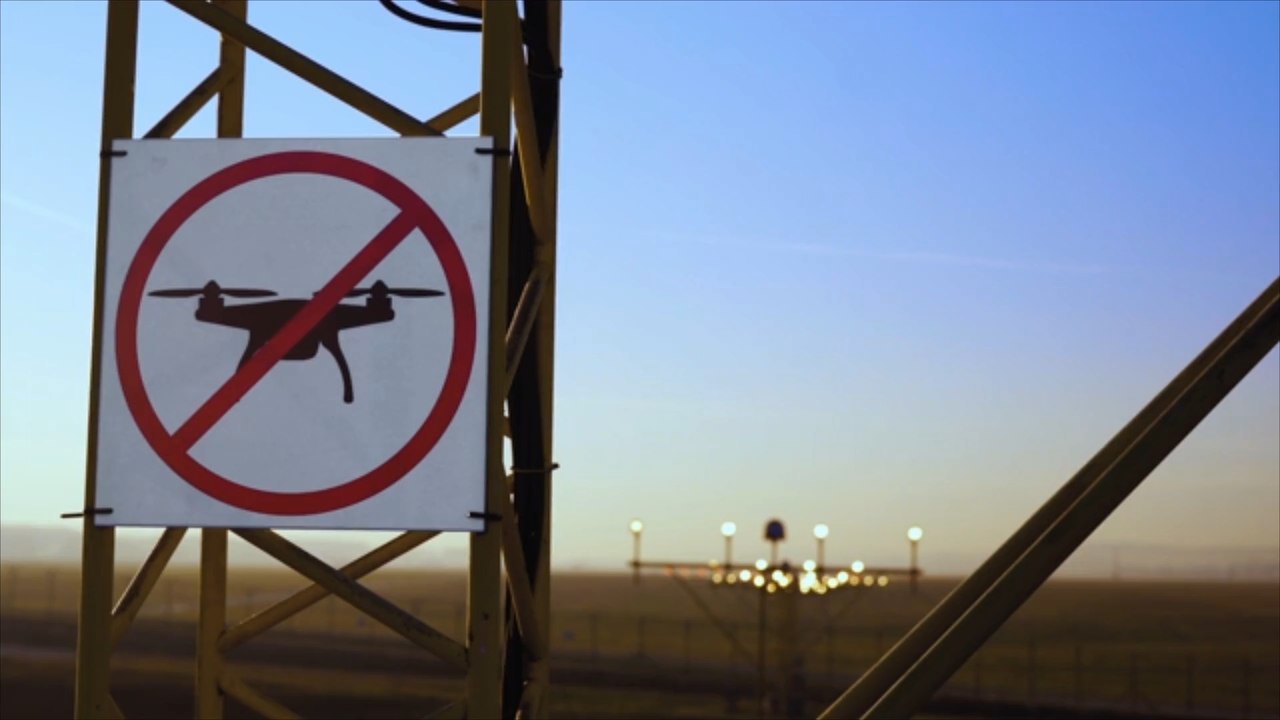 Flughafen Frankfurt: Drohne sorgt für Flugausfälle!