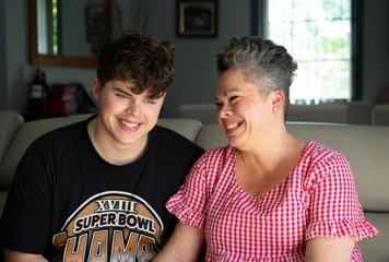 Overcoming Dyslexia: Angus Lange’s Inspiring Literacy Journey 📖