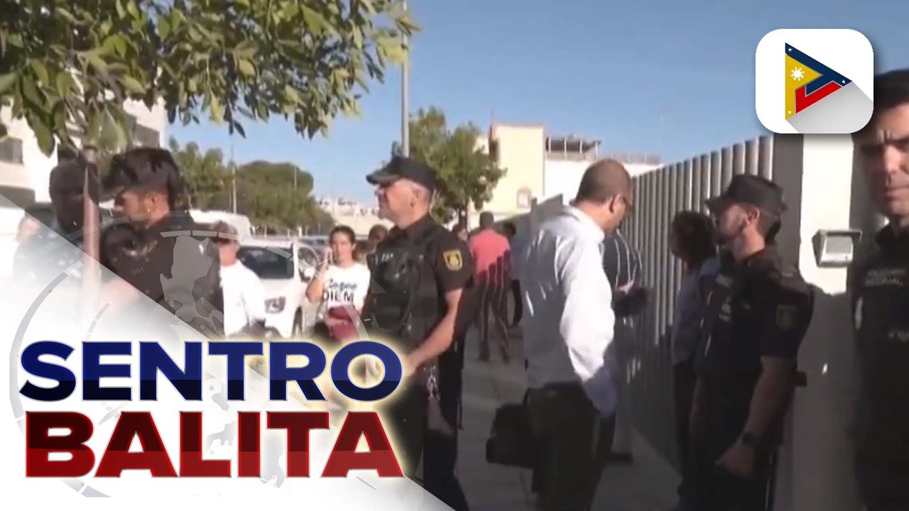3 guro at 2 estudyante, sugatan matapos saksakin ng isang 14-year-old sa Spain