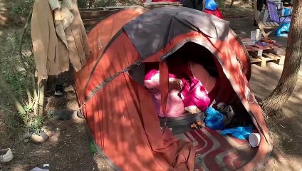 Vivir en tiendas de campaña, la medida "extrema" que aplican miles de portugueses para enfrentar la crisis del alquiler