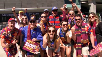 Collingwood, Lions fans flock to AFL grand final parade