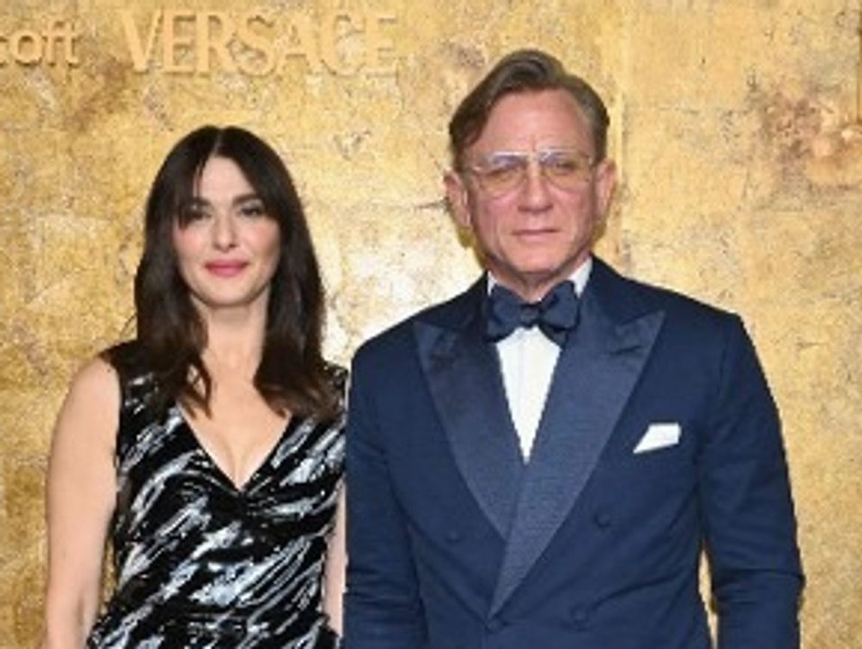 Kaum wiederzuerkennen: daniel craig präsentiert neuen look