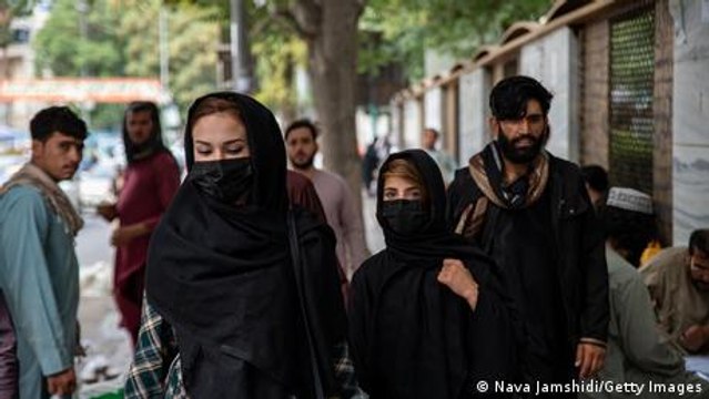 Pakistan scholarship offers glimmer of hope to Afghan girls