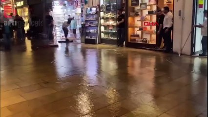 Kapalıçarşı ve Tahtakale'yi su bastı