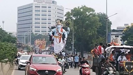 Download Video: GANPATI VISARJAN 2023  : रिंगरोड पर रौनक घटी, उधना-मगदल्ला रोड बना आकर्षण का केन्द्र