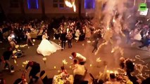 Irak'ta 113 kişinin öldüğü düğün salonu yangınında, gelin ve damat mutfak kapısından kaçarak kurtuldu