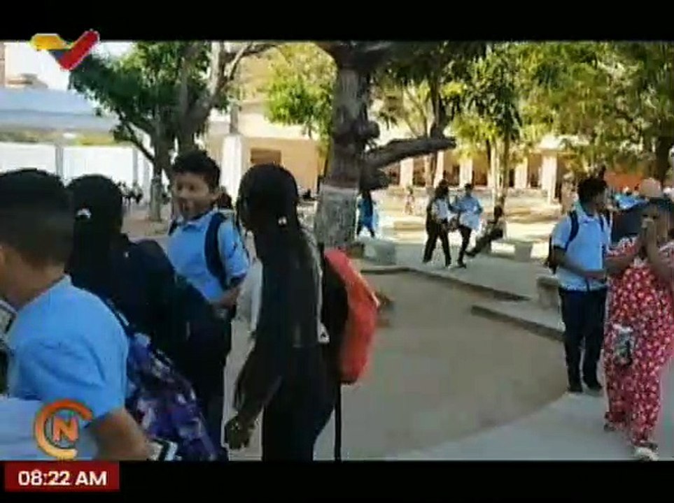 Mirandinos valoran el esfuerzo de las Bricomiles por la recuperación de los centros educativos