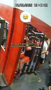 Accidente: Hombre se golpea la cabeza tras romperse los cables de una máquina de gimnasio