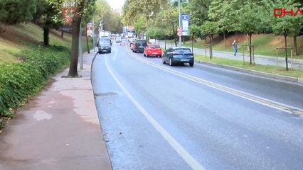 Şişli'de yol çöktü, trafik kilitlendi