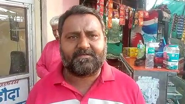 मिष्ठान भंडार में सिलेंडर ने पकड़ी आग, मची अफरा-तफरी