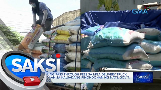 Paniningil ng pass through fees sa mga delivery truck na dumadaan sa kalsadang pinondohan ng nat'l gov't, suspendido | Saksi