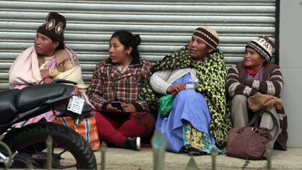 Bolivie: les bâtiments colorés à l'effigie de super-héros en plein essor