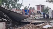파키스탄, 이슬람 기념일에 연쇄 폭탄테러...최소 56명 사망 / YTN