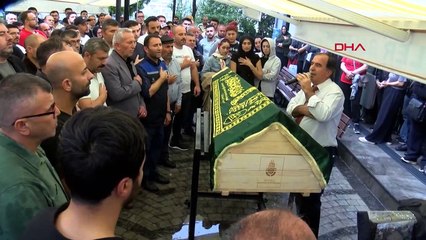 Ahmet Bal, décédé après avoir été touché par des morceaux détachés du bâtiment lors de l'explosion de gaz naturel à Bahçelievler, a été envoyé pour son dernier voyage.