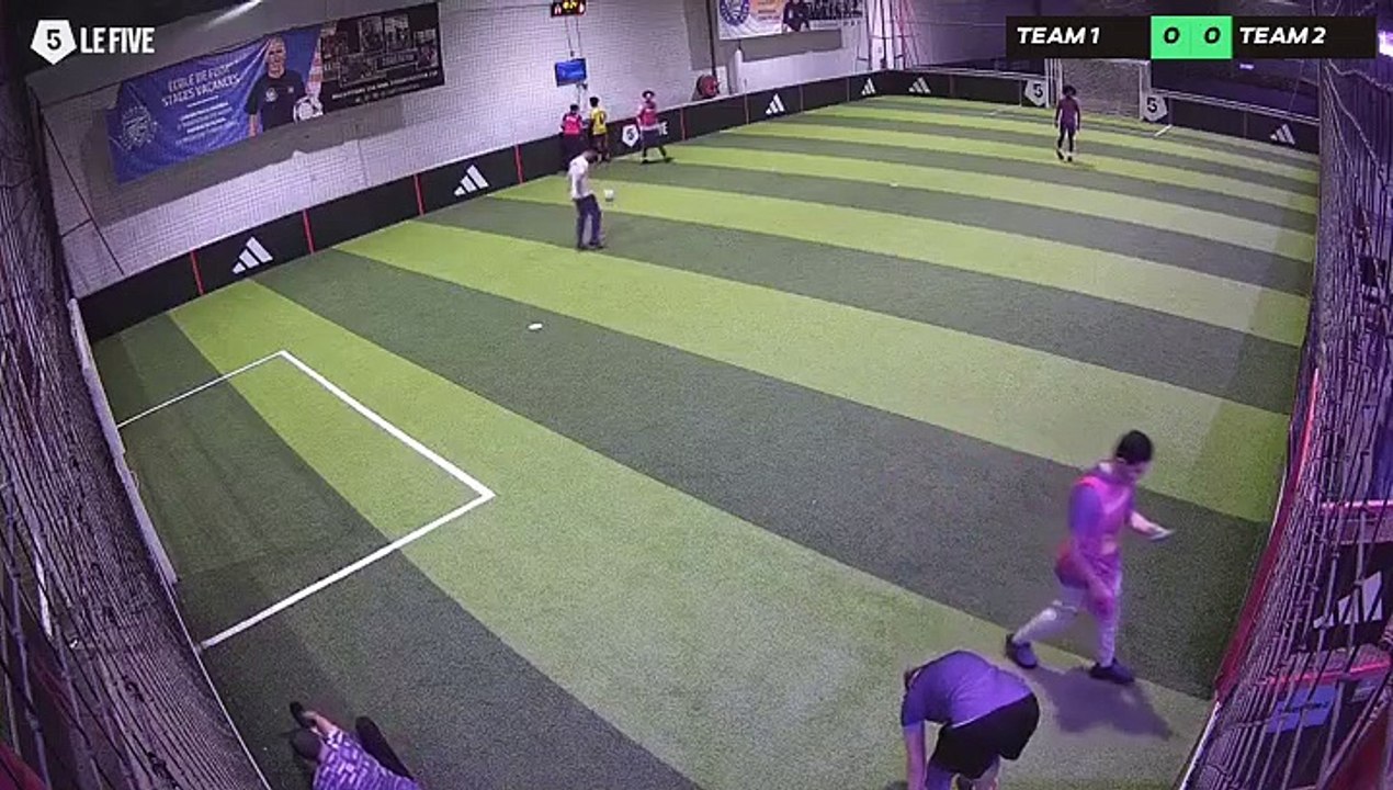 Adem 29/09 à 18:25 - Football Terrain 2 (LeFive Carrières-sous-Poissy)
