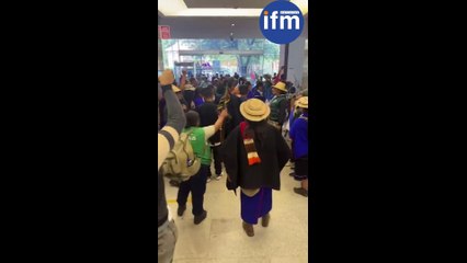 Minga se toma edificio SEMANA