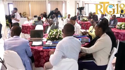 BRH ak Komisyon Ekonomik pou Amerik Latin ak Karayib la remèt setifika bay fonksyonè piblik.