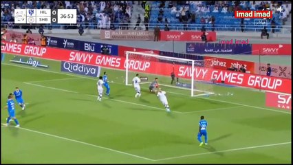 أداء استثنائي من الحارس المغربي ياسين بونو أمام الشباب.