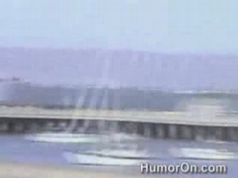 Video F18 MAch 1 vol basse altitude - F18, vol, crash, avion