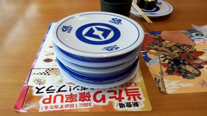 Dropping Sushi Plates Down a Chute in Japan!