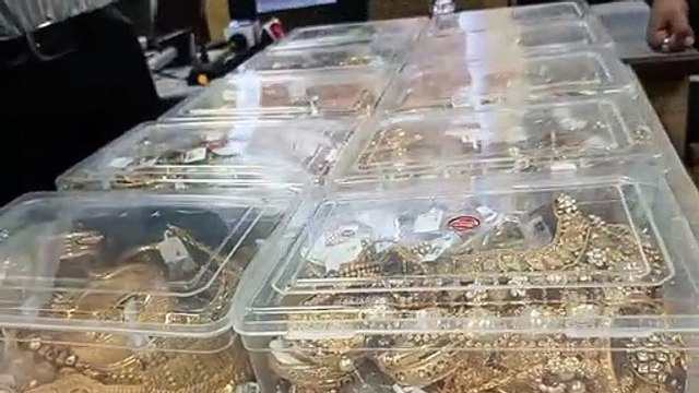 दुकानों की कमजोर कड़ी छत, आसानी से टूट जाते है कमजोर ग्रील, 30 करोड से अधिक चोरी को दे चुके है अब तक अंजाम