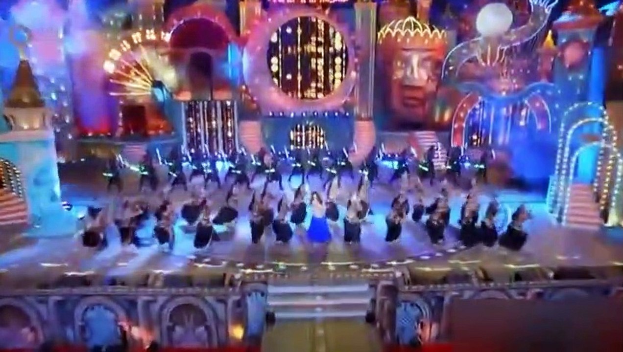 ileana d_cruz _Raske Qamar Song live dance performance_ ileana d_cruz latest dance_ Bollywood song dance .... lovely dance