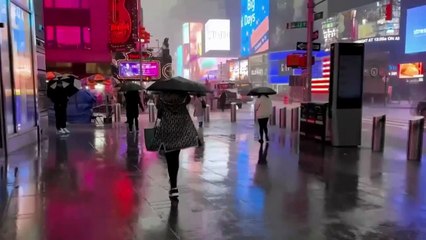 New York'ta Şiddetli Yağışlar Sonucu Central Park Sular Altında Kaldı