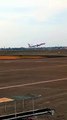 Pesawat Lion Air Airbus A320 Take Off