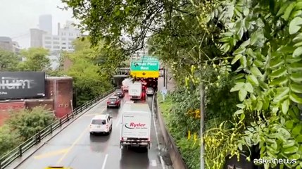 New York inondata, traffico in tilt e metro parzialmente paralizzata