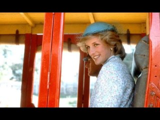 Princess Diana 90s 'quilted jacket' resonates 21st-century fashion sense