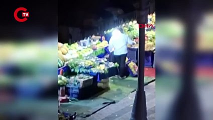 Sultangazi'de dehşet: Kardeşine bıçakla saldırdı!