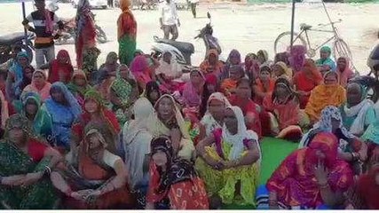 छतरपुर: विभिन्न मांगों को लेकर सफाई कर्मी बैठे हड़ताल पर, देखिए खबर