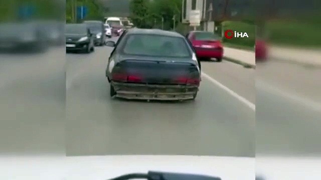 Les voitures sans plaques ni pare-chocs mettent en danger la circulation à Sakarya