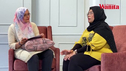 Wanita Nekad Terjun Dari Kereta Pemandu Grab Psiko