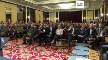 Presidente ucraniano anuncia aliança de indústrias de defesa