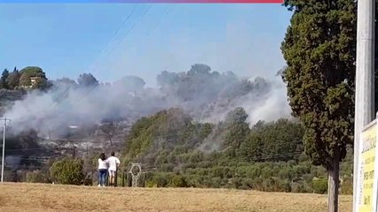 Incendio a Santa Maria a Monte, arrivano gli elicotteri
