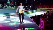 Two Piña Coladas - Garth Brooks (live)
