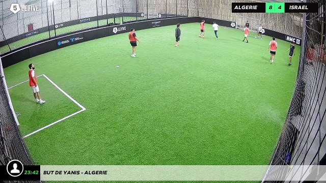But de yanis - ALGERIE