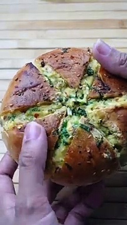 Garlic Buns,Creamy Garlic Buns,Garlic Cheese Buns